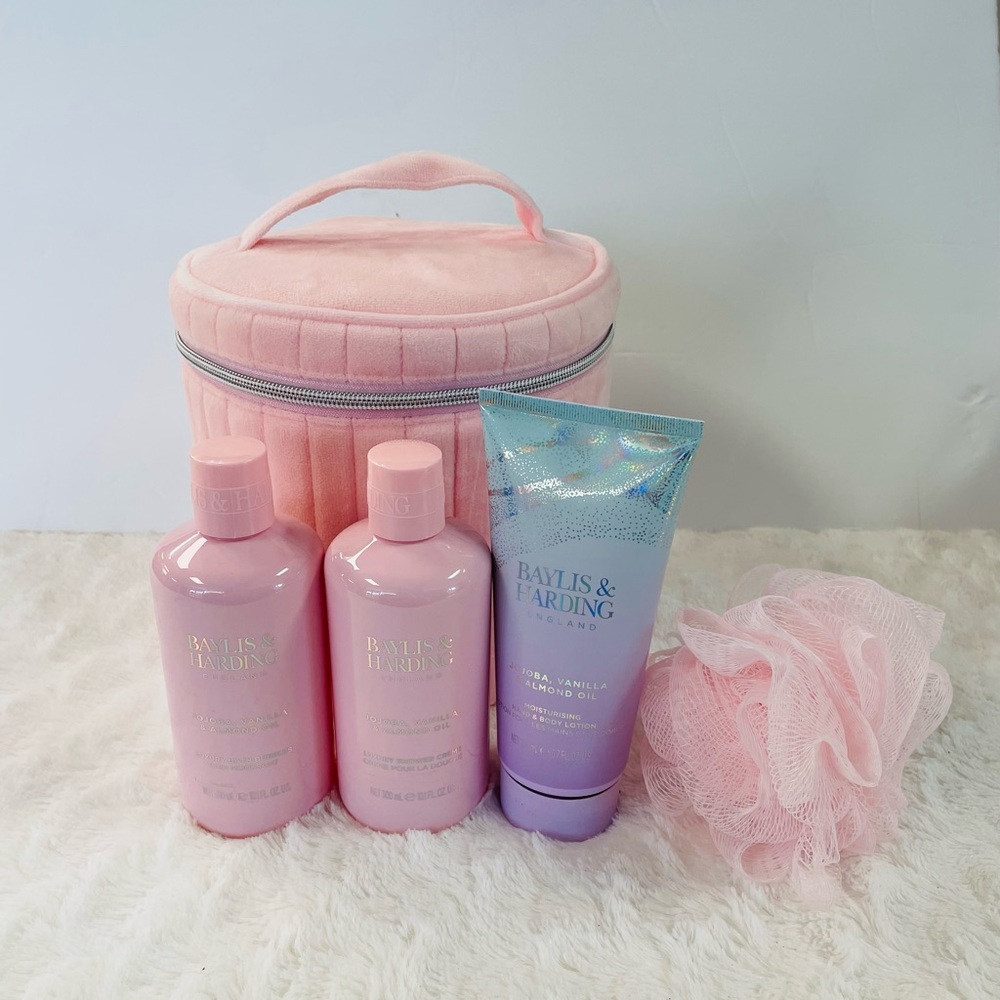 Baylis & Harding Vanity Beauty Bag 5 pc set